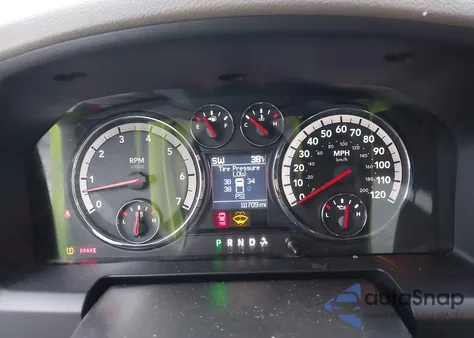 2010 Dodge Ram 1500 Slt/Sport/Trx из США, поврежденный, VIN 1D7RV1CT6AS211221